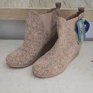 TOMS Women's Black Speckled Tan Ankle Booties